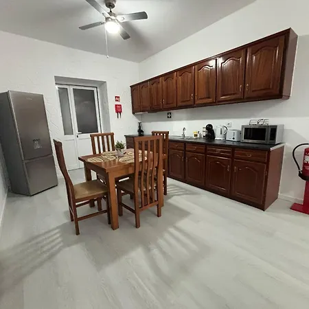 Casa Da Praca Ii Apartment